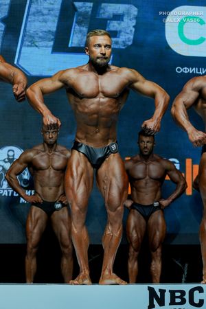 CLASSIC PHYSIQUE НОВИЧКИ